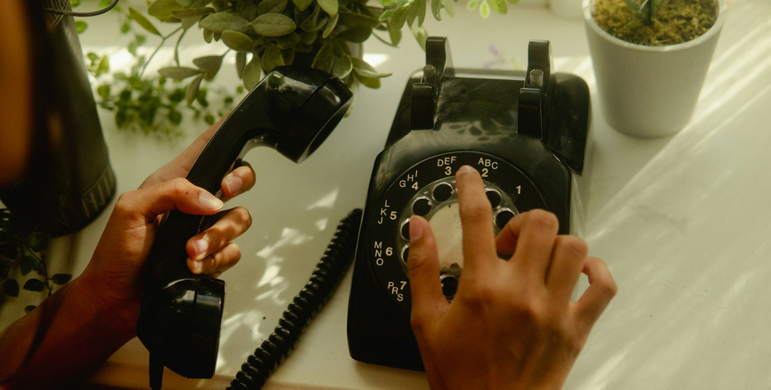 400电话和固定电话的区别